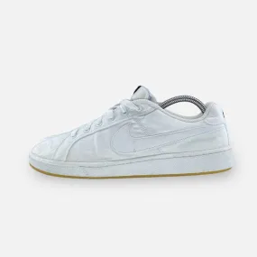 Nike Court Royale -